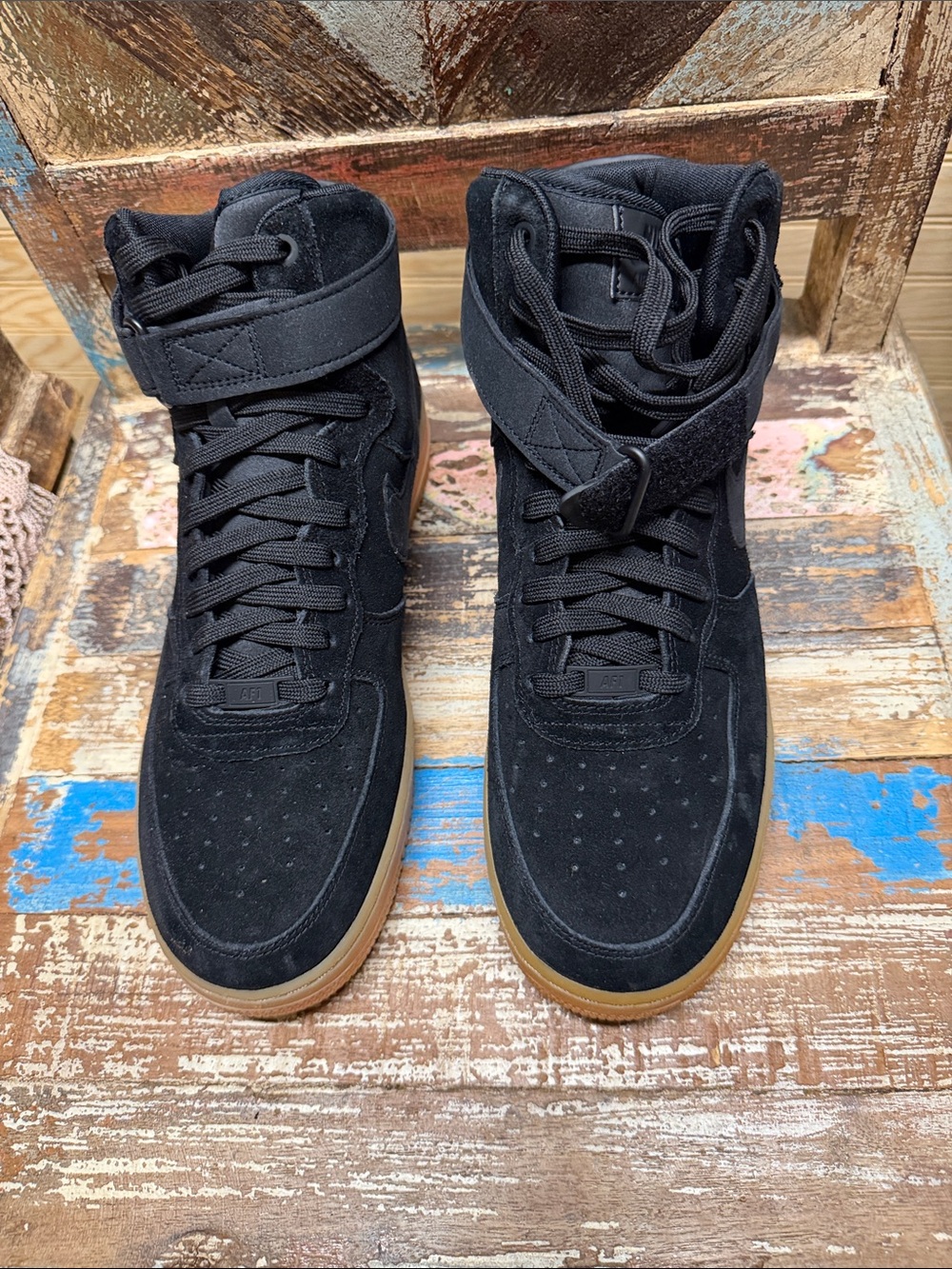 High-Top Casual Men's Sneakers in Black with Gum Sole Size 10